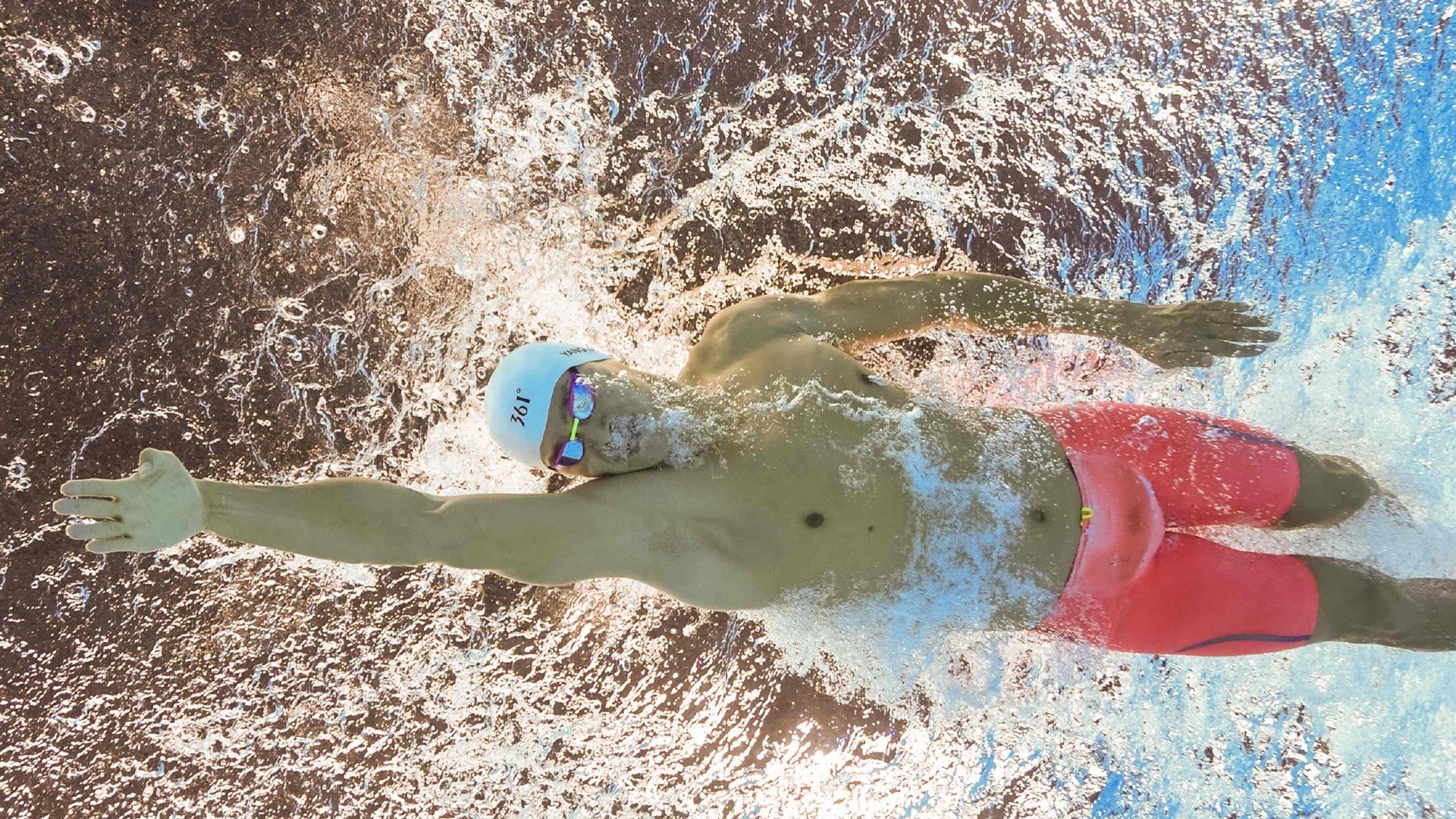 张雨霏蝶泳赛场自信满满,张雨霏蝶泳最好成绩