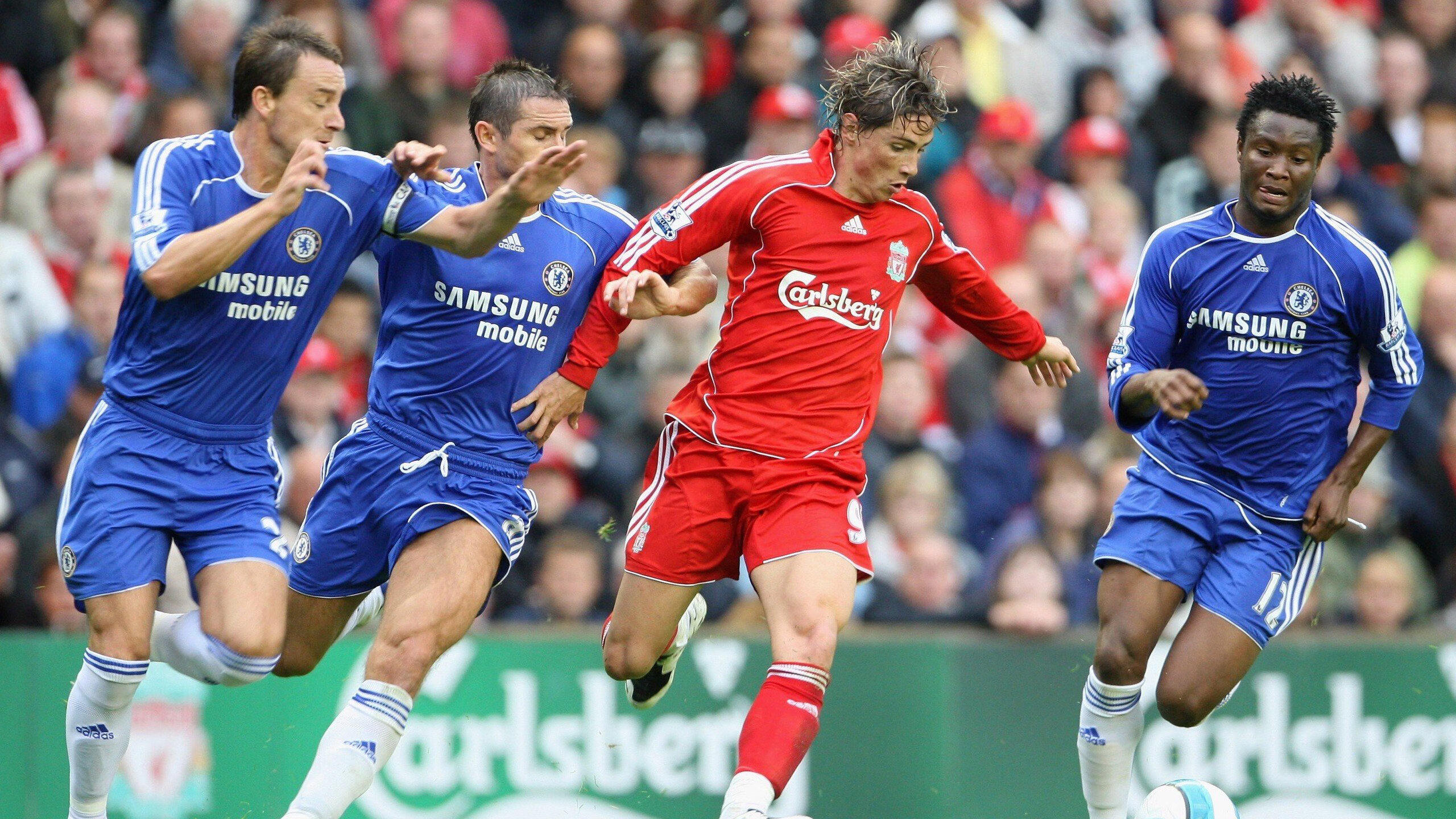 乔·波尔曼稳定发挥,帮助袋鼠队巩固防线与进攻